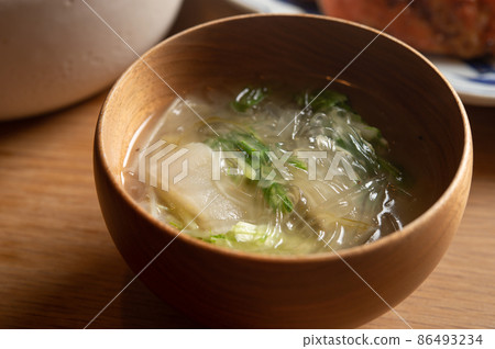 水白菜粉絲湯 86493234