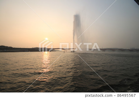 Han River Cruise Ship Han River Cruise Ship 86495567