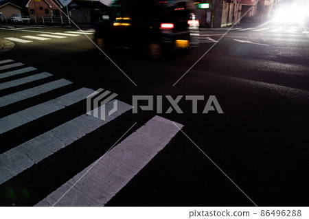 Intersection at night Intersection at night 86496288