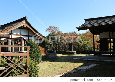 Damine Castle (Shitara Town, Aichi Prefecture) 86498296