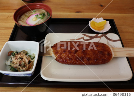 Gohei rice cake 86498316