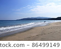Blue sky, sea and beautiful sandy beach 86499149