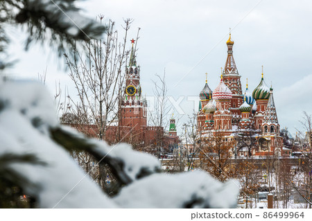 View of the Moscow Kremlin and St. Basil's Cathedral from Zaryadye Park View of the Moscow Kremlin and St. Basil's Cathedral from Zaryadye Park 86499964