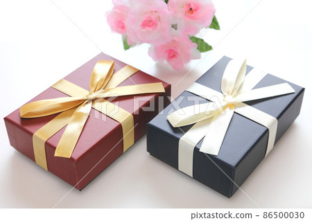 Present gifts Present gifts 86500030