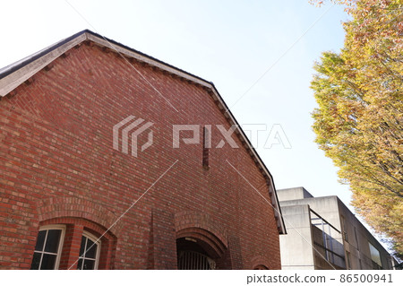The building of the former Nakano Prison main gate (former Toyotama prison front gate) in Nakano-ku, Tokyo The building of the former Nakano Prison main gate (former Toyotama prison front gate) in Nakano-ku, Tokyo 86500941