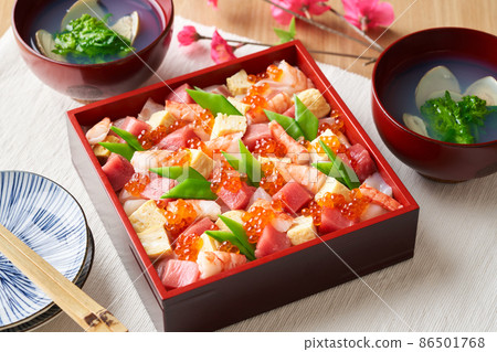 Chirashizushi and clam soup Chirashizushi and clam soup 86501768