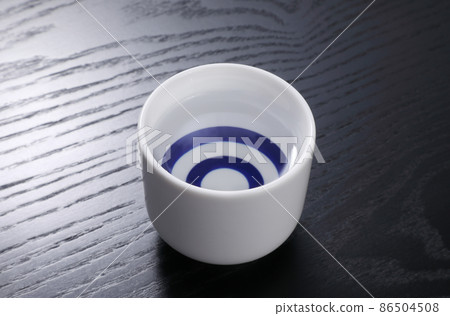 Japanese sake image 86504508