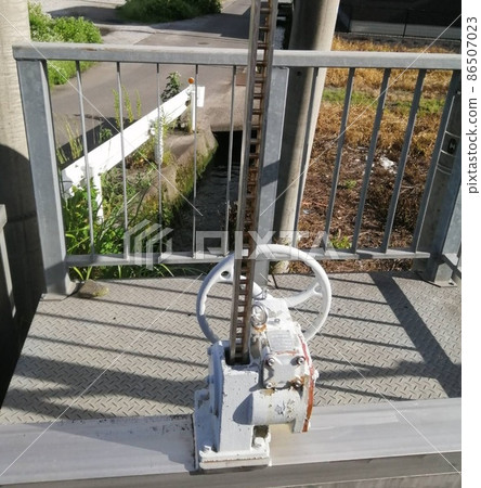 潛水泵排水裝置 潛水泵排水裝置 86507023