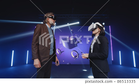 Two hosts in augmented reality glasses 86513335