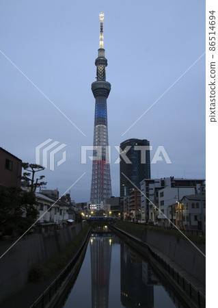 Tokyo Sky Tree (Special color: TOKYO to PARIS) Tokyo Sky Tree (Special color: TOKYO to PARIS) 86514694