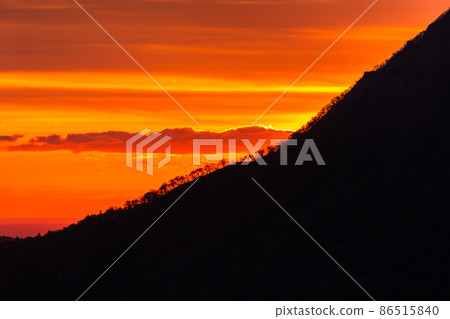 October, Dawn of Lake Mashu, Eastern Hokkaido, Japan 86515840