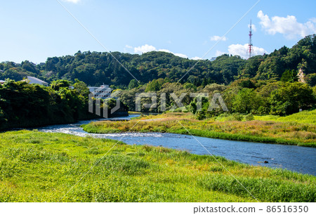City of Trees Sendai Hirose River Autumn, downstream of Ohashi 86516350