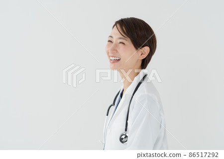 微笑的醫務人員 86517292