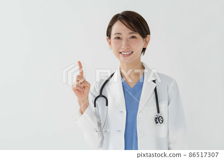 smiling medical worker portrait 86517307