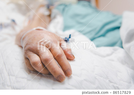 Patient in the hospital with incontinent pad 86517829