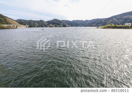 Gokayama dam 86518011