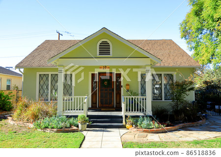 Victorian single-family home near Los Angeles, Letlands, California Victorian single-family home near Los Angeles, Letlands, California 86518836