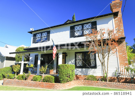 Victorian single-family home near Los Angeles, Letlands, California Victorian single-family home near Los Angeles, Letlands, California 86518941