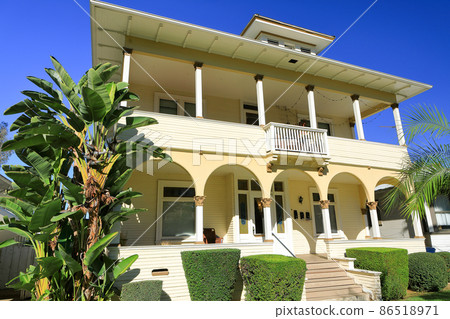 Victorian single-family home near Los Angeles, Letlands, California Victorian single-family home near Los Angeles, Letlands, California 86518971