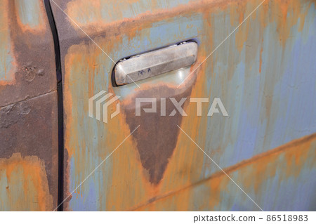 Car body deterioration and rust, dents 86518983