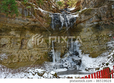 City of Trees Sendai Hirose River Winter Sankyozawa Daisho Fudoson Fudo Waterfall upstream of Niuya Bridge City of Trees Sendai Hirose River Winter Sankyozawa Daisho Fudoson Fudo Waterfall upstream of Niuya Bridge 86519028