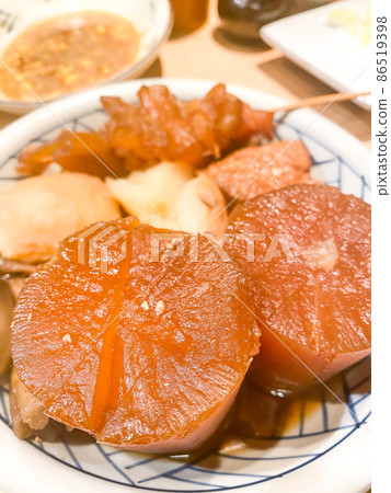 Assorted Kanto-style oden 86519398