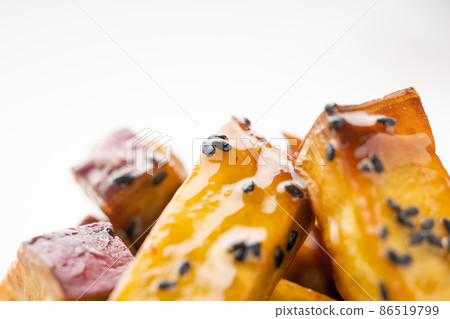 Candied sweet potato 86519799