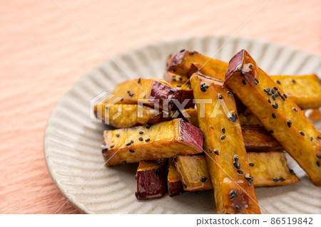 Candied sweet potato 86519842