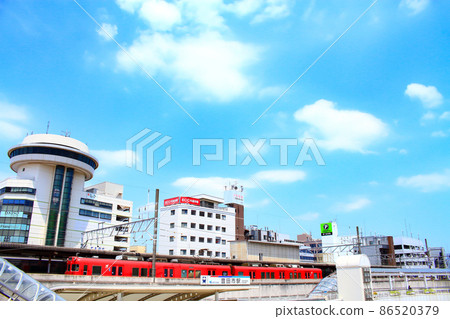 停在名鐵豐市站豐市站的電車風景 停在名鐵豐市站豐市站的電車風景 86520379