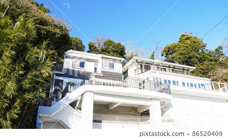 A villa style on the Miura coast in Miura City, Kanagawa Prefecture, on the Shonan Miura Peninsula. 86520409