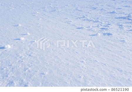 Snow rolls Snow rolls 86521190