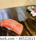 Sushi that doesn't turn 86521613