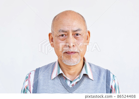 一個老人的肖像 86524408