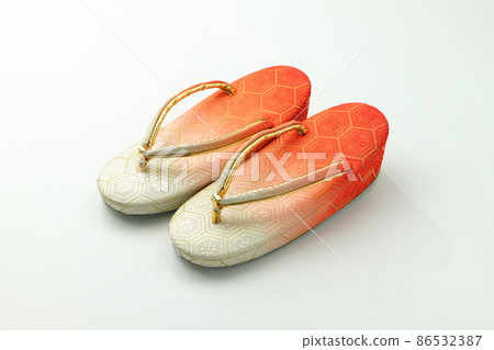 Shichigosan Girls' Zori 86532387