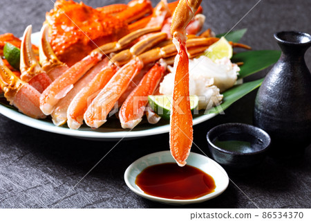 Raw sashimi 86534370