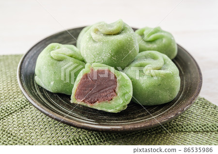 Rice cake 86535986
