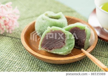 Rice cake 86535989