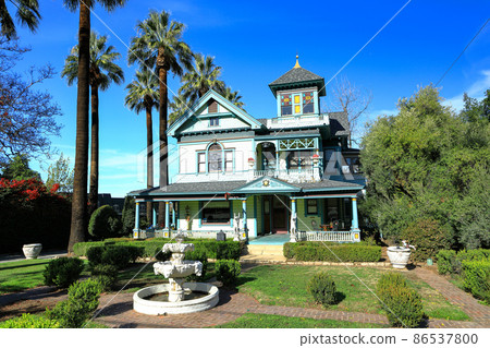 Victorian single-family home near Los Angeles, Letlands, California Victorian single-family home near Los Angeles, Letlands, California 86537800