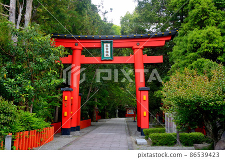 熊野速玉大社，熊野三山之一，和歌山（2），被認為是入口景觀和水流的神化 86539423