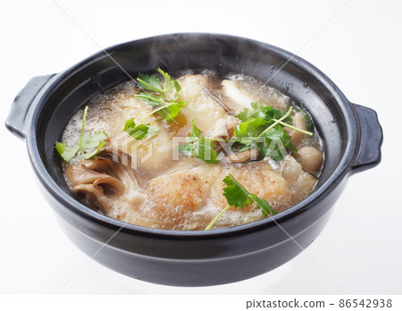 Mizore nabe hot pot dish sizzle feeling 86542938