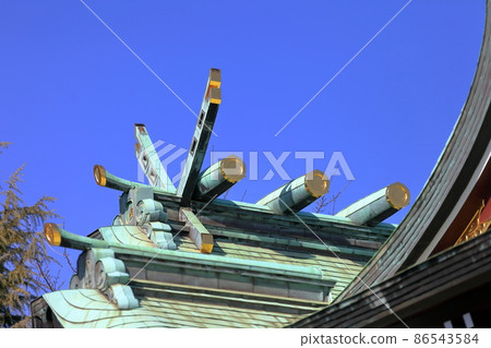 神社的屋頂（葛飾區川端諏訪神社） 86543584