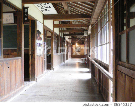 Shodoshima Twenty-four Eyes Shodoshima Twenty-four Eyes 86545337