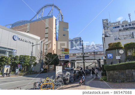Cityscape in front of Tokyo Dome and Korakuen Station, Bunkyo-ku, Tokyo Cityscape in front of Tokyo Dome and Korakuen Station, Bunkyo-ku, Tokyo 86547088