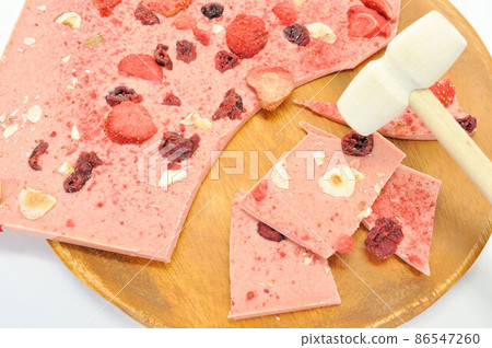 滿店草莓巧克力 滿店草莓巧克力 86547260