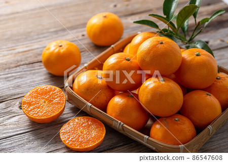 The taste of winter is very sweet and delicious. The taste of winter is very sweet and delicious. 86547608