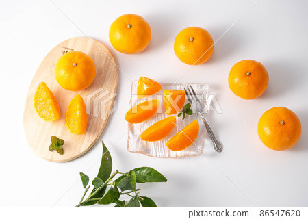 The taste of winter is very sweet and delicious. 86547620