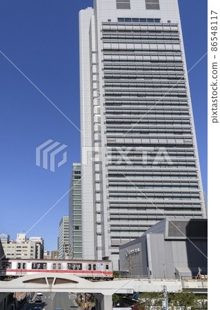 東京文京區千川通高架丸之內線穿過的城市街道 東京文京區千川通高架丸之內線穿過的城市街道 86548117