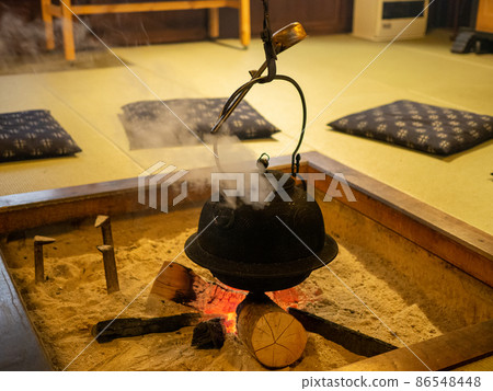 Hearth of old folk house 86548448