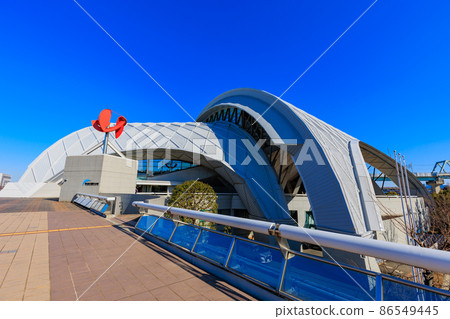 位於東京都江東區辰巳的東京辰巳國際游泳中心 位於東京都江東區辰巳的東京辰巳國際游泳中心 86549445