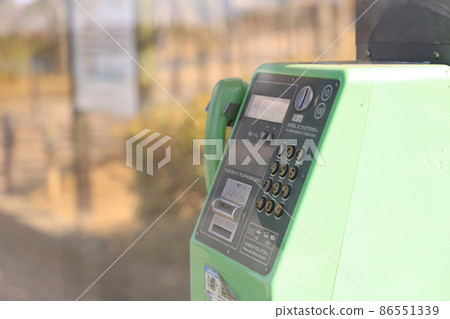 公共電話 86551339